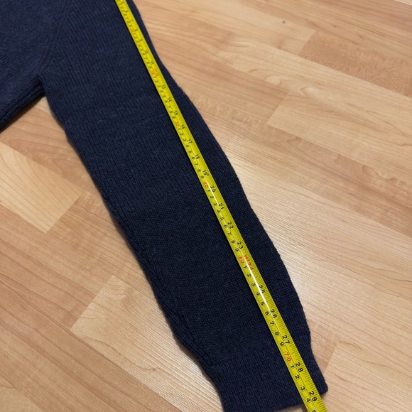 Best Made Co. Guide Sweater - Men's Size Small (100% Wool & Waxed Cotton) - Picture 12 of 12